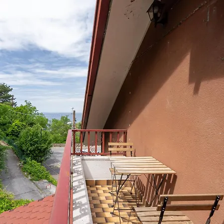 Armida - 1976 Apartment Trieste