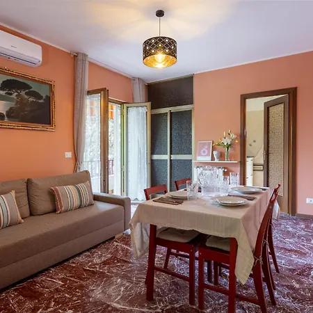 Apartment Armida - 1976 Trieste