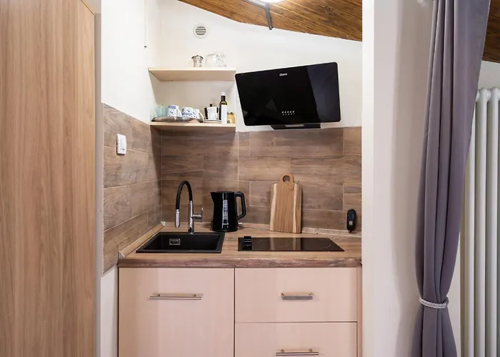 Апартаменты Armida - 1976 Триест