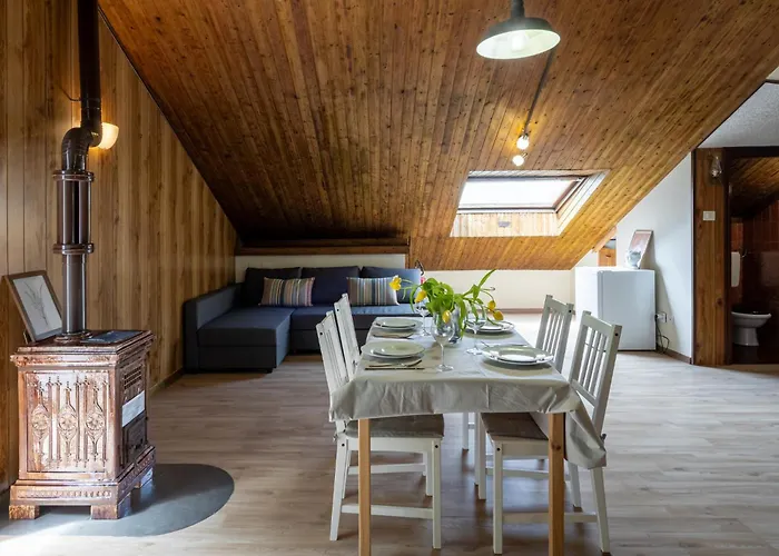 Armida - 1976 Apartment Trieste